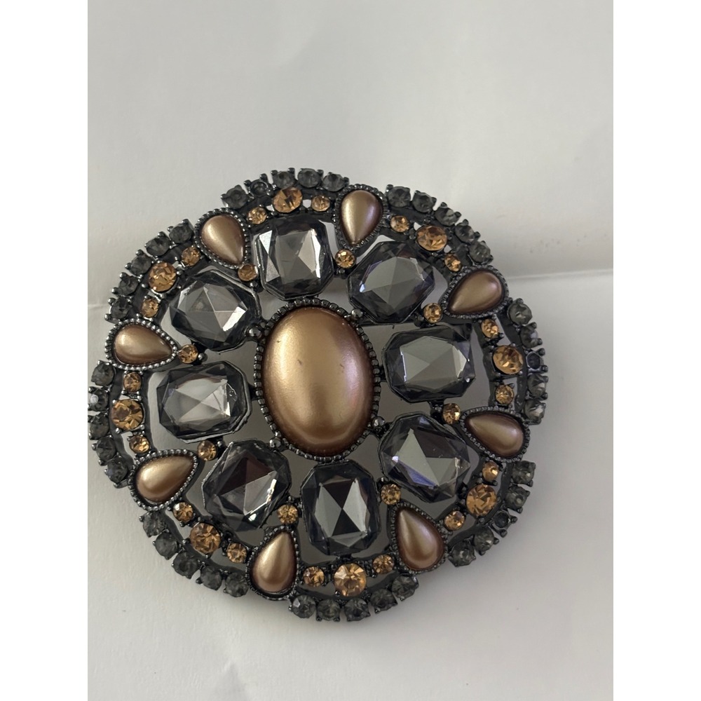 Monet Vintage Round Brooch Gunmetal Smoky Grey & Amber-Tone Rhinestone Old Money - Picture 1 of 8